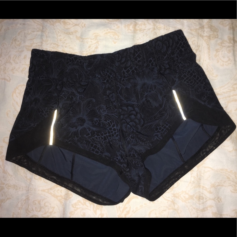 Size 4 Lululemon shorts